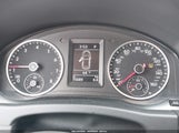 VOLKSWAGEN TIGUAN 2.0T/2.0T S WVGAV7AX5HK026115 снимка