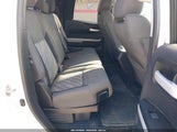 TOYOTA TUNDRA SR5 5.7L V8 5TFUY5F16KX844481 снимка