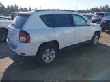 JEEP COMPASS LATITUDE 1C4NJCEA6GD666790 fotografie