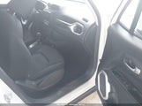 JEEP RENEGADE LATITUDE 4X4 ZACCJBBB1JPG72598 снимка