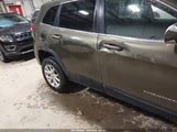 JEEP CHEROKEE LATITUDE 1C4PJMCSXFW617492 снимка