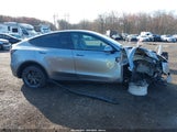 TESLA MODEL Y LONG RANGE DUAL MOTOR ALL-WHEEL DRIVE 7SAYGDEE7RA300756 fotografie