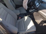 HONDA CR-V LX 2HKRW6H33KH232508 снимка