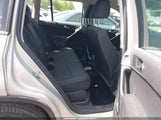 VOLKSWAGEN TIGUAN S WVGAV7AX6FW520750 photo