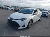 TOYOTA COROLLA LE 5YFBURHE4JP788287 снимка
