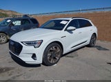 AUDI E-TRON PREMIUM QUATTRO WA1AAAGEXNB010338 снимка