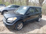 KIA SOUL + KNDJT2A25A7180012 снимка