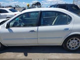 Nissan Maxima Gle/Gxe/Se JN1CA31D5YT736362 снимка