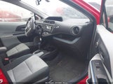 TOYOTA PRIUS C TWO JTDKDTB38D1551198 снимка