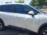 NISSAN ROGUE SV FWD 5N1BT3BA1NC713692 photo