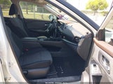 NISSAN ROGUE SV FWD 5N1BT3BA1NC713692 снимка