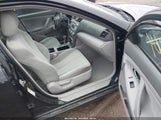 TOYOTA CAMRY LE 4T1BE46K57U707992 снимка