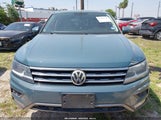 VOLKSWAGEN TIGUAN 2.0T SE/2.0T SEL/2.0T SEL R-LINE/2.0T SEL R-LINE BLACK 3VV3B7AX0KM119180 photo