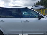 VOLVO XC90 RECHARGE PLUG-IN HYBRID T8 PLUS DARK THEME 7-SEATER YV4H60CW7P1925202 снимка