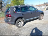 VOLKSWAGEN TOUAREG 2 VR6 FSI WVGBE77L48D064707 photo