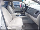KIA SEDONA LX KNDMB5C13F6023520 снимка