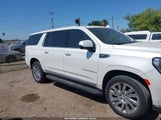 GMC YUKON XL 2WD SLT 1GKS1GKD2MR400548 fotografie