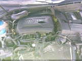 VOLKSWAGEN PASSAT 1.8T LIMITED EDITION 1VWAT7A35FC081532 photo