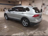 VOLKSWAGEN TIGUAN 2.0T SE/2.0T SE R-LINE BLACK/2.0T SEL 3VV2B7AX4LM092952 photo
