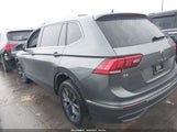 VOLKSWAGEN TIGUAN 2.0T SE 3VV2B7AX6NM130104 снимка
