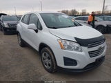 CHEVROLET TRAX 1LS KL7CJKSBXGB647909 снимка