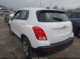 CHEVROLET TRAX 1LS KL7CJKSBXGB647909 снимка