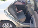 TOYOTA CAMRY LE JTDBE32K920076118 снимка