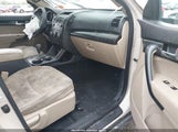 KIA SORENTO LX 5XYKT3A15BG048499 снимка