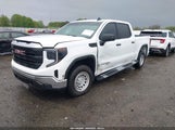 GMC SIERRA 1500 4WD SHORT BOX PRO 1GTPUAEK9RZ327024 fotografie
