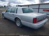 LINCOLN TOWN CAR EXECUTIVE 1LNLM81W1TY726373 снимка