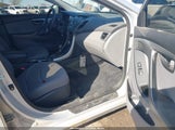 HYUNDAI ELANTRA SE KMHDH4AE3GU529999 снимка