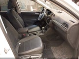 VOLKSWAGEN TIGUAN 2.0T SE/2.0T SE R-LINE BLACK/2.0T SEL 3VV2B7AX9LM124679 снимка