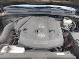 TOYOTA 4RUNNER SR5 V6 JTEBU14RX60105449 снимка