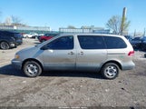TOYOTA SIENNA CE 4T3ZF19C1YU240674 снимка