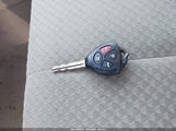 TOYOTA CAMRY LE 4T1BE46K48U744825 снимка