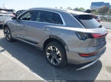 AUDI E-TRON PREMIUM PLUS QUATTRO WA1LABGE7MB011590 снимка