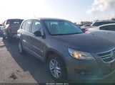 VOLKSWAGEN TIGUAN S WVGAV7AX6BW503490 photo