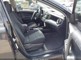 TOYOTA RAV4 XLE 2T3WFREV9HW340451 снимка