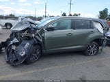 TOYOTA HIGHLANDER XLE 5TDKZRFH2JS260477 снимка