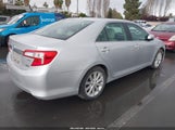 TOYOTA CAMRY HYBRID XLE 4T1BD1FK0CU044147 photo