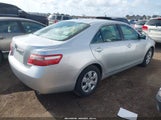TOYOTA CAMRY LE V6 4T1BK46K67U049060 снимка