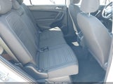 VOLKSWAGEN TIGUAN 2.0T S 3VVRB7AX0RM029581 снимка