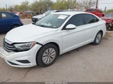 VOLKSWAGEN JETTA 1.4T R-LINE/1.4T S/1.4T SE 3VWC57BU5KM192570 снимка