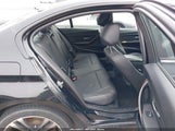 BMW 328I XDRIVE WBA3B5C54DF594975 снимка