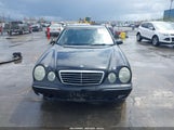 MERCEDES-BENZ E 320 WDBJF65JXYA997410 снимка