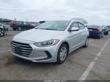 HYUNDAI ELANTRA SE 5NPD74LF2JH284319 снимка