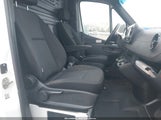 MERCEDES-BENZ SPRINTER 1500 STANDARD ROOF I4 WD3PE7ED0KT010575 photo