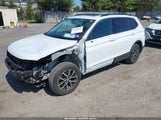 VOLKSWAGEN TIGUAN 2.0T SE/2.0T SEL/2.0T SEL R-LINE/2.0T SEL R-LINE BLACK 3VV2B7AX2KM076540 снимка