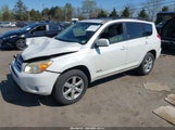 TOYOTA RAV4 LIMITED JTMBD31V875075258 снимка