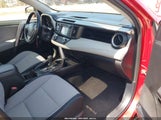 TOYOTA RAV4 XLE JTMWFREV6GJ099056 снимка